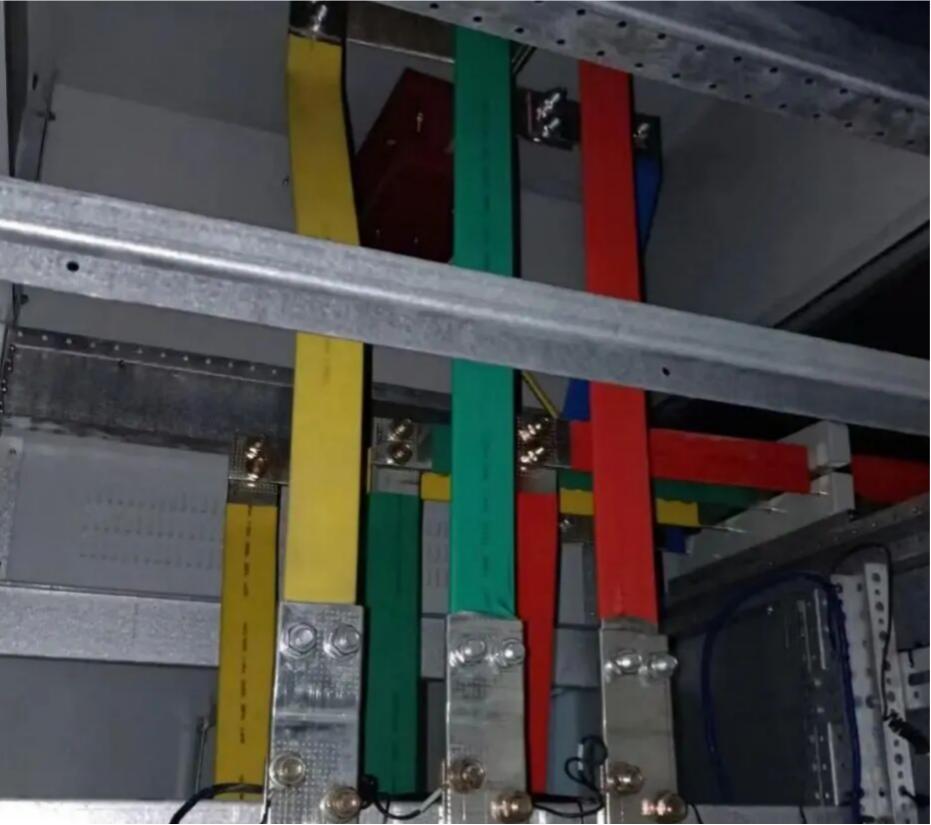 Internal busbar connection detail showing busbar chamber Internal busbar connection detail showing busbar chamber
