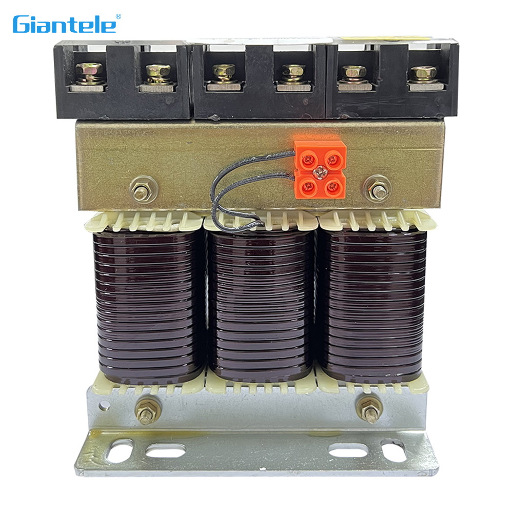 The future development direction of low-voltage fixed switchgear