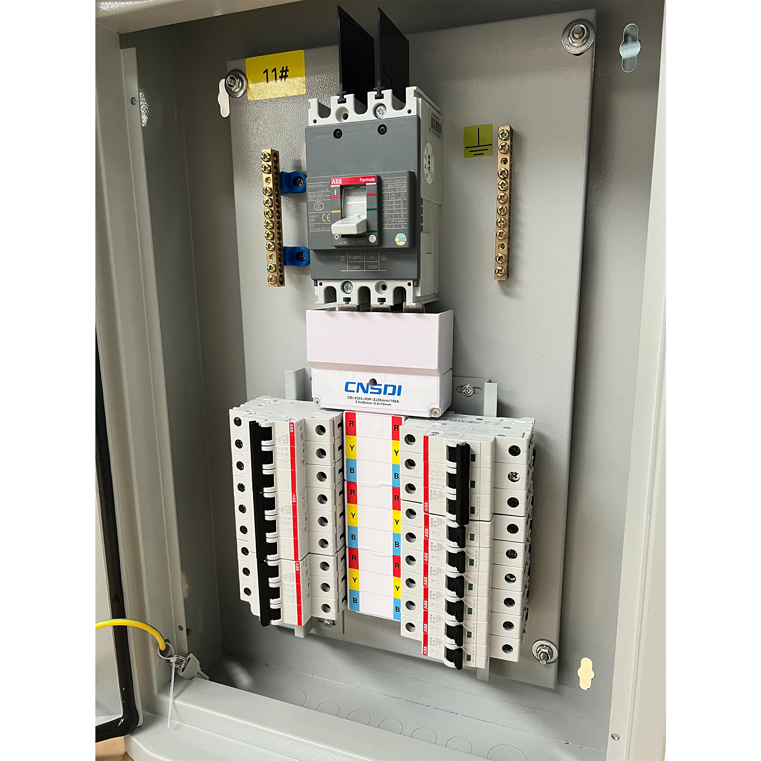 Low-Voltage-Power-Distribution-Board