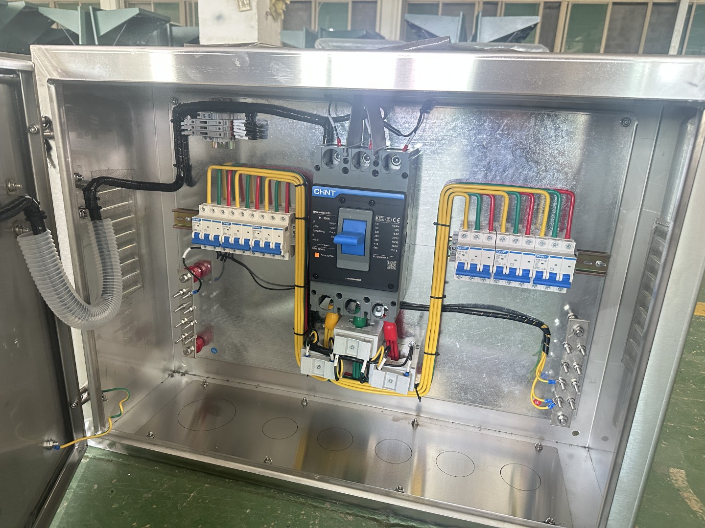 304 stainless steel-Low-Voltage-Power-Distribution-Board