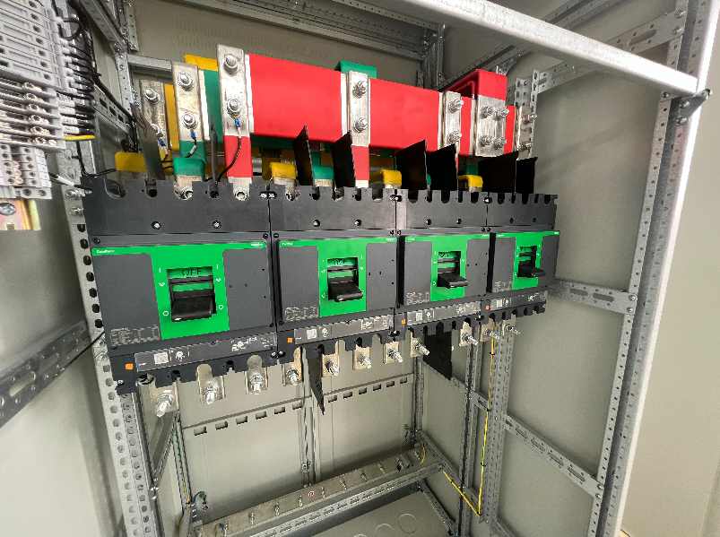combination motor starter with MCCB disconnect and starter in one enclosure