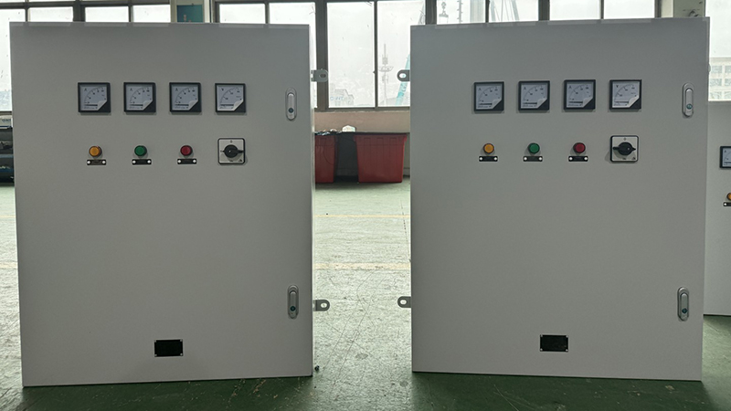 lighting distribution board wall mounted metal enclosure with mcb circuit breakers and rccb protection